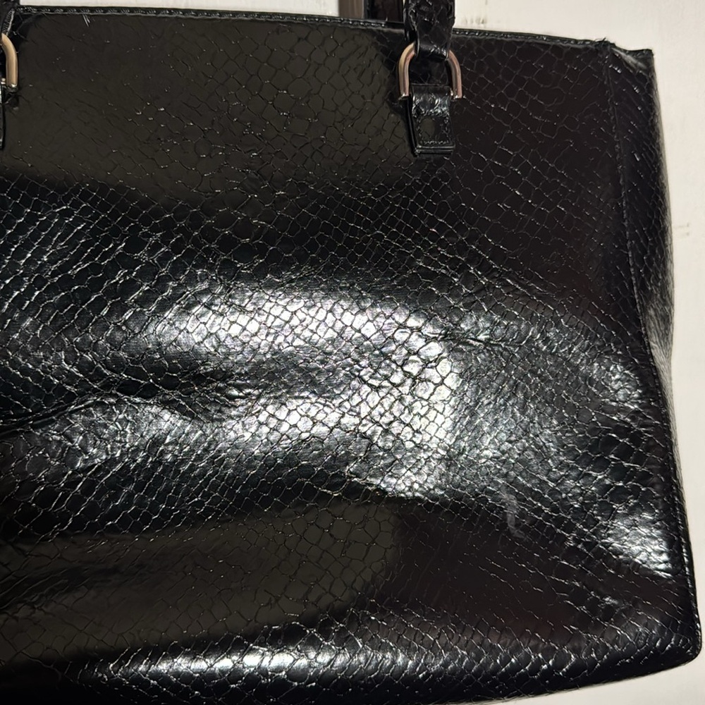 Guess Moonlight Python Black Top Zip Elite Tote B… - image 8